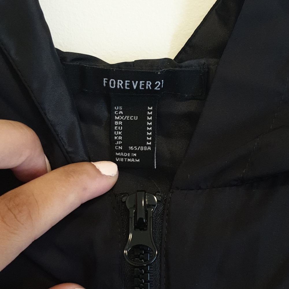 Cropped jacket - Picture 2 of 3